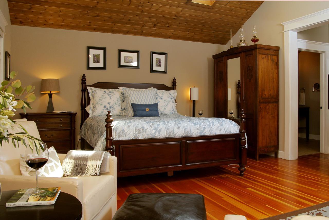 Coho Cottages Willow Creek Exterior photo